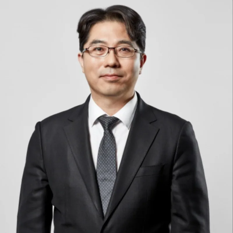 Dong-Wook Chang